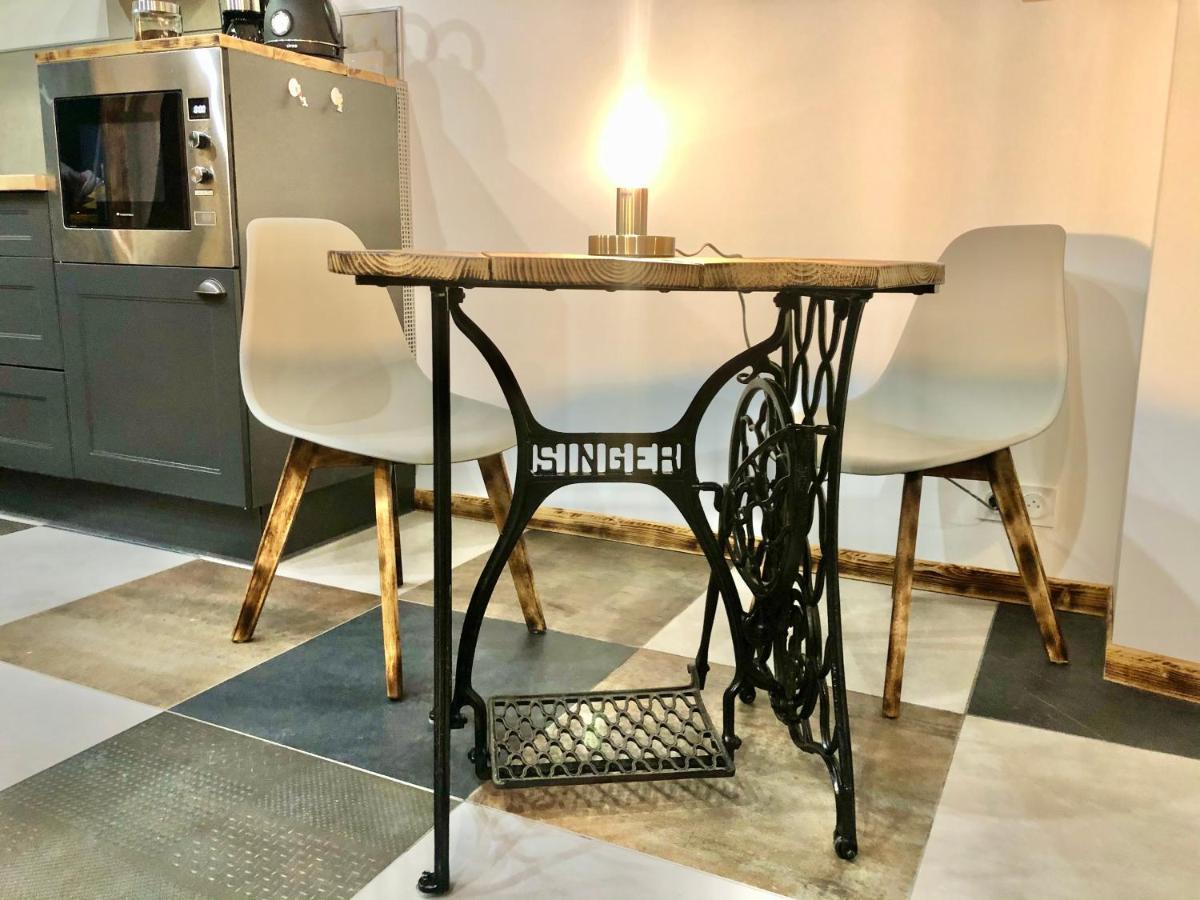 Studio Cocooning Spa, Lit Xxl, Cour Exterieure Le Puy-en-Velay 外观 照片