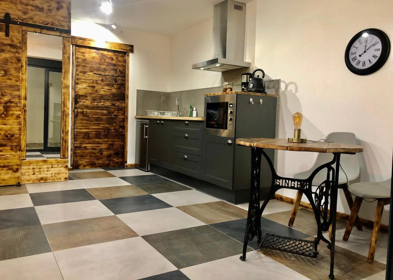 Studio Cocooning Spa, Lit Xxl, Cour Exterieure Le Puy-en-Velay 外观 照片